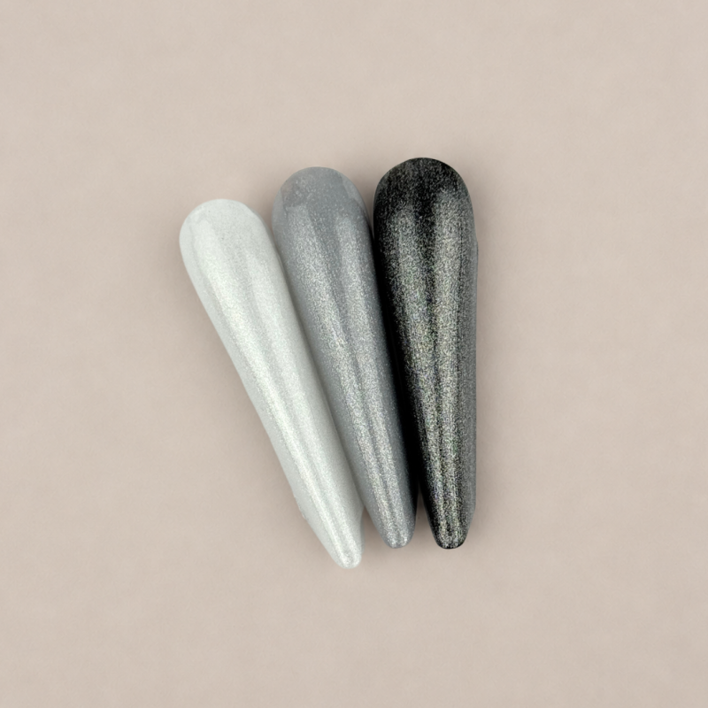 Présentation de la Supreme Gloss Chrome Silver sur différentes couleurs