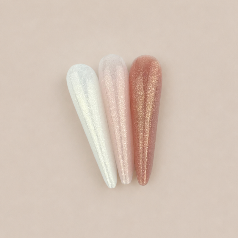 Présentation Supreme Gloss Pearl Gold sur différentes couleurs