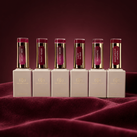 Flacons des vernis semi permanent de la Box Red Obsession