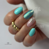 Pose d'ongles avec le vernis semi permanent Blue Hawaiian et Blue Ocean