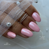 Pose d'ongles avec le vernis semi permanent Camelia