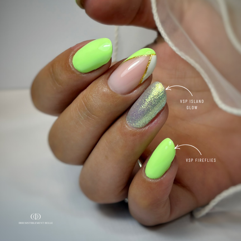 Pose en amandes avec le vernis semi permanent Fireflies, vert pastel fluo