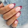 Pose en amandes avec le vernis semi permanent Dream Lover rouge cerise