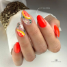 Pose d'ongles en amandes avec le vernis semi permanent Colifornia, néon corail orangé