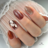 Pose en amandes avec le My Color Reflect Disco, marron doré reflective