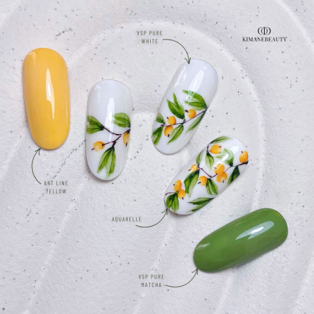 Capsules d'ongles nail art avec le vernis semi permanent Pure Matcha, vert matcha intense