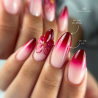 Pose d'ongles en amandes avec le gel paint Art Line Red Brown, brun rouge profond