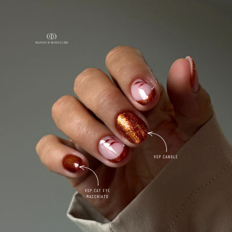 Pose d'ongles ovale avec le vernis semi permanent Candle, cuivre orangé pailleté