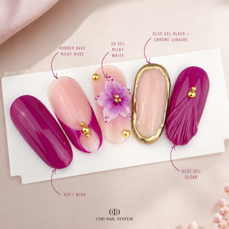 Capsules d'ongles avec la Rubber Base Nude, nude laiteux
