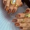 Pose d'ongles carrée avec le vernis semi permanent Cat Eye Elixir, marron chocolat chaud cuivré